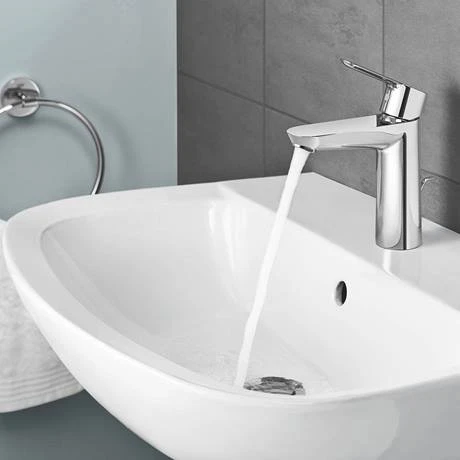 Grohe Bau 4-Piece Bathroom Suite (Basin + Rimless Close Coupled Toilet) 8 Grohe Bau 4-Piece Bathroom Suite (Basin + Rimless Close Coupled Toilet) - Image 6