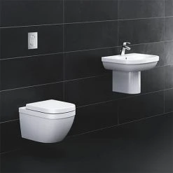 Grohe Solido Euro/Arena Wall Hung Bathroom Suite